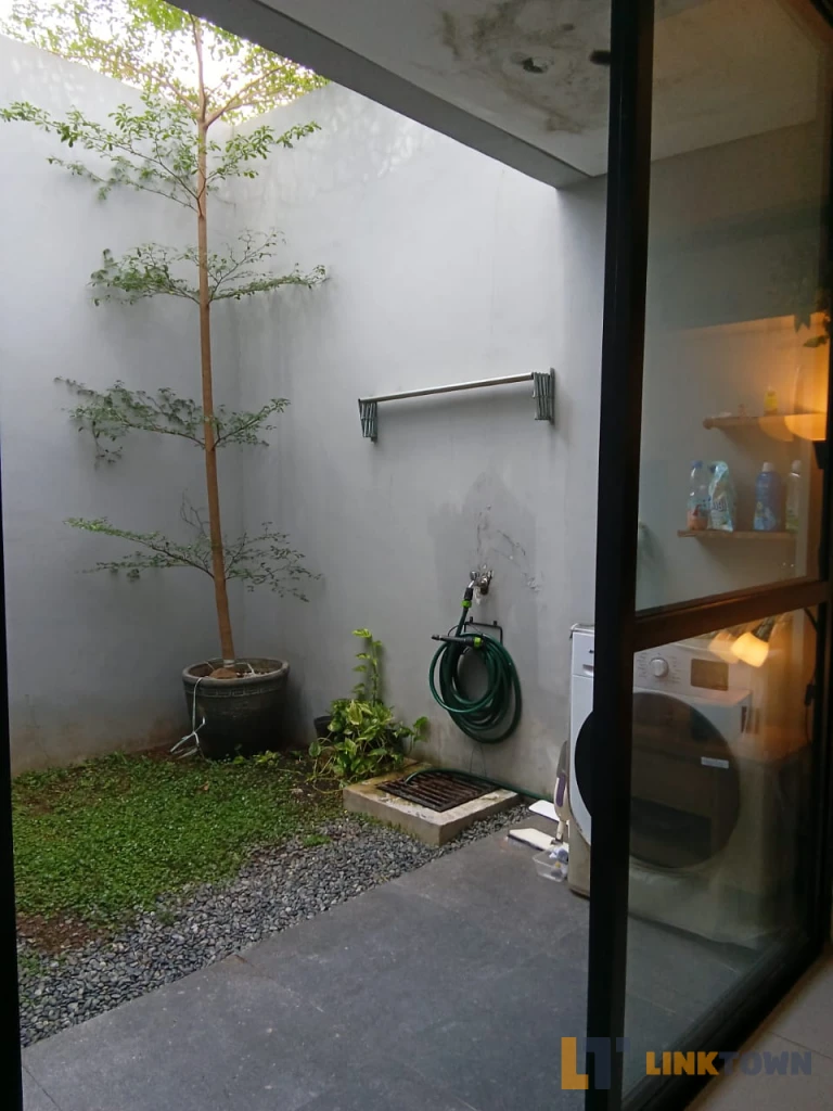 Linktown Grand Wisata Bekasi